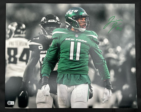 Jermaine Johnson Signed 16x20 Strut Photo Green Ink New York Jets Beckett Cert