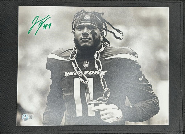 Jermaine Johnson Signed 8x10 Chain B&W Photo New York Jets Beckett Cert