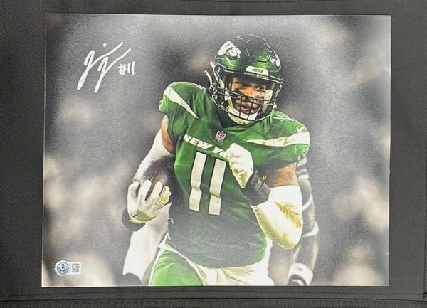Jermaine Johnson Signed 11x14 Int Return Silver Ink Photo New York Jets Beckett
